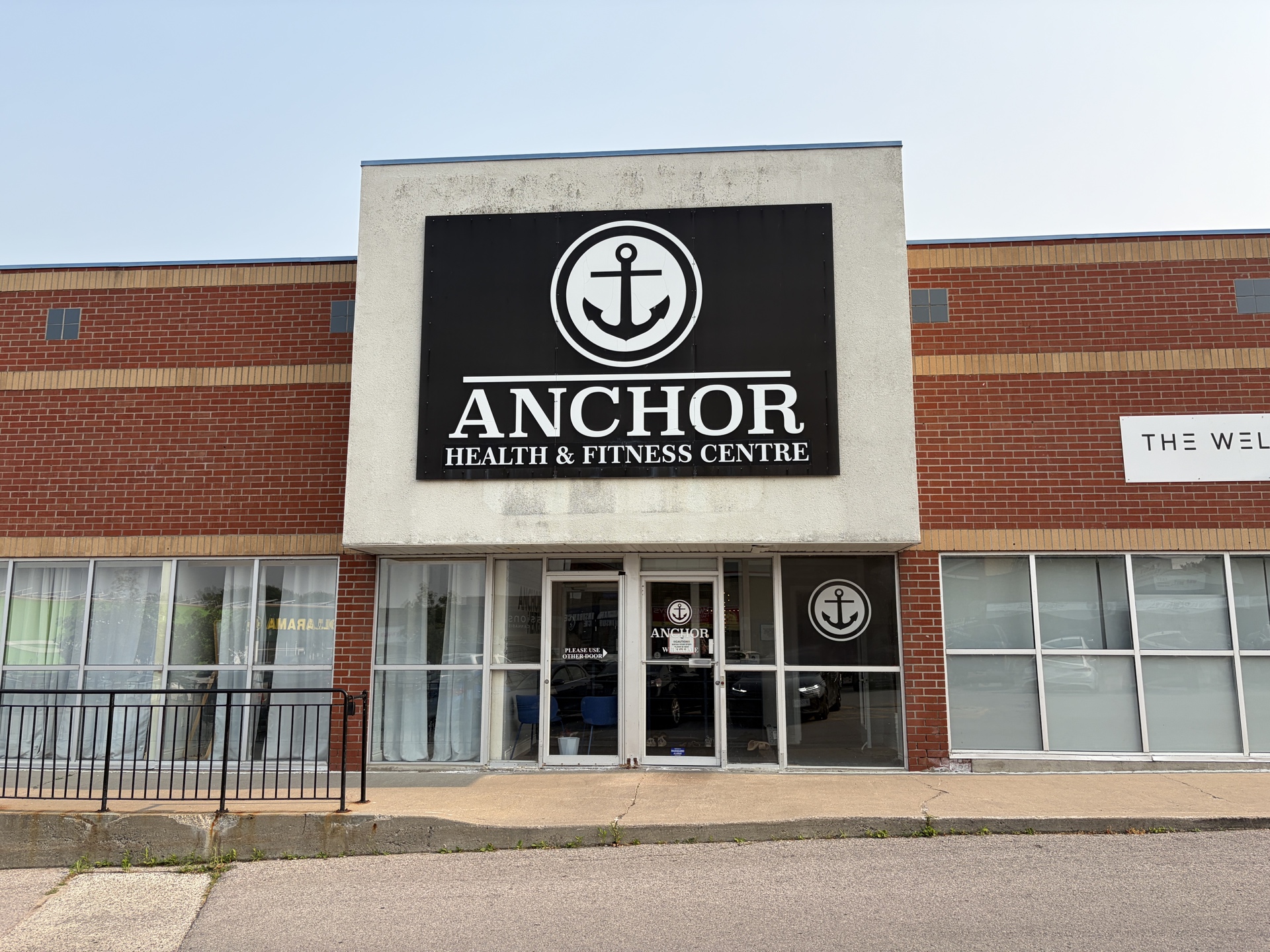 Exterior of Anchor Health & Fitness Centre in Keswick, Ontario